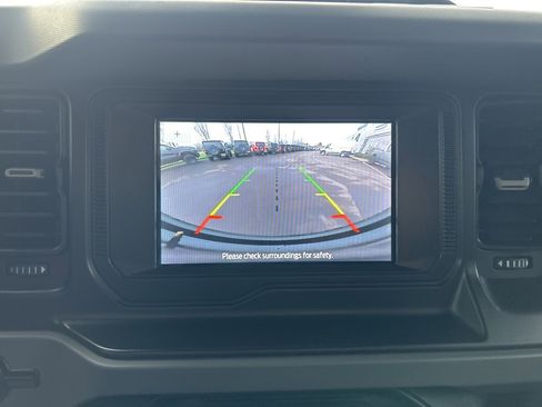 Used 2021 Ford Bronco Big Bend image 17