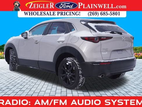 Used 2024 MAZDA CX-30 AWD 2.5 S w/ Select Sport Pkg image 2