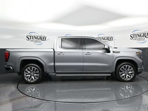 Used 2025 GMC Sierra 1500 Denali w/ Denali Reserve Package AWD/4WD image 8