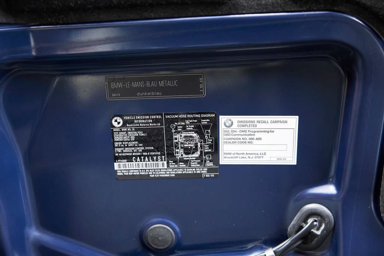 Used 2002 BMW M5 RWD image 91