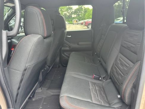Used 2024 Nissan Frontier PRO-4X w/ Pro Convenience Package AWD/4WD image 26