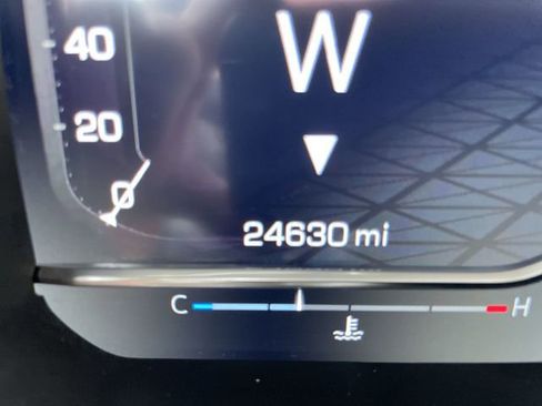 Used 2024 GMC Sierra 1500 Denali Ultimate image 27