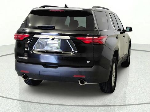 Used 2023 Chevrolet Traverse LT FWD image 6