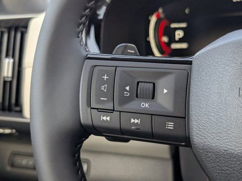 New 2026 Nissan Pathfinder SL FWD image 13