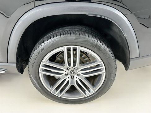 Certified 2023 Mercedes-Benz GLS 450 4MATIC image 35