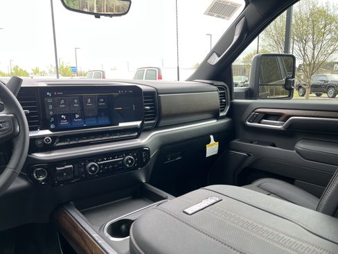 New 2026 Chevrolet Silverado 2500 High Country w/ Technology Package AWD/4WD image 26