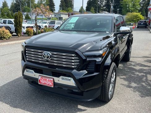 Used 2026 Toyota Tacoma Limited AWD/4WD image 4