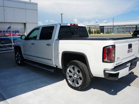 Used 2016 GMC Sierra 1500 Denali w/ Denali Ultimate Package AWD/4WD image 34