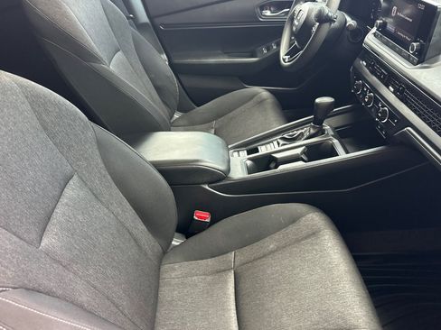 Used 2024 Honda Accord EX image 25
