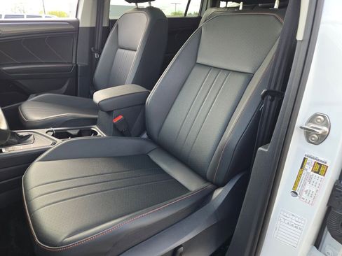 Used 2024 Volkswagen Tiguan Wolfsburg Edition FWD image 27