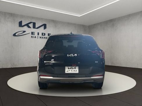 New 2026 Kia Sportage LX w/ LX Convenience Package AWD/4WD image 11