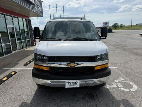 Used 2024 Chevrolet Express 3500 w/ Power Convenience Package RWD image 10