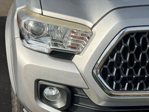 Certified 2019 Toyota Tacoma SR5 RWD image 14