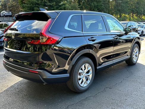 Certified 2025 Honda CR-V LX image 7