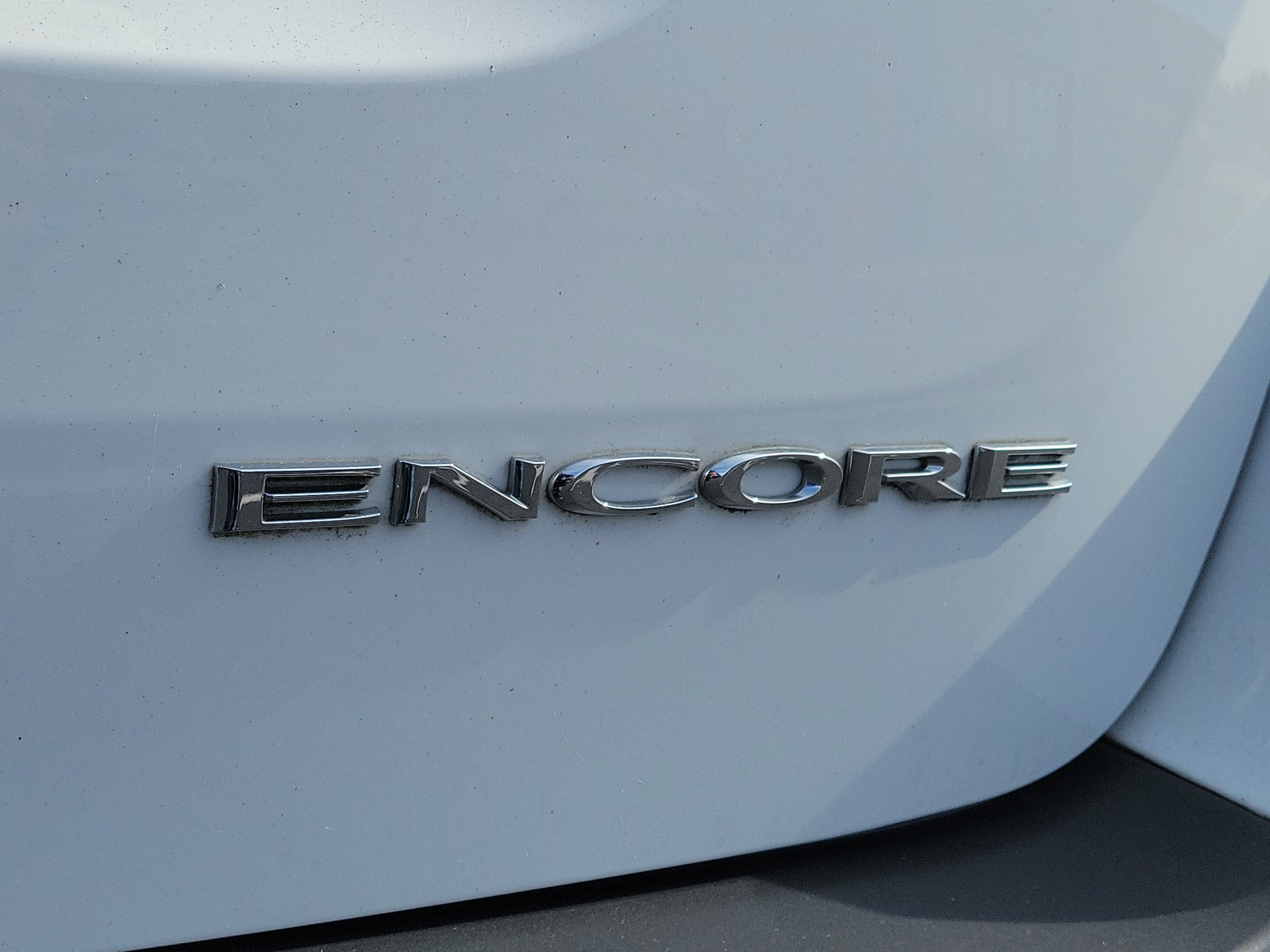 Used 2016 Buick Encore Leather FWD image 7