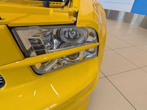 Used 2006 Ford Mustang GT Premium RWD image 15
