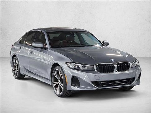 Used 2023 BMW 330i xDrive Sedan w/ Premium Package AWD/4WD image 3