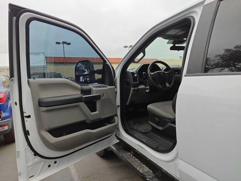 Used 2022 Ford F350 XL w/ Power Equipment Group AWD/4WD image 5