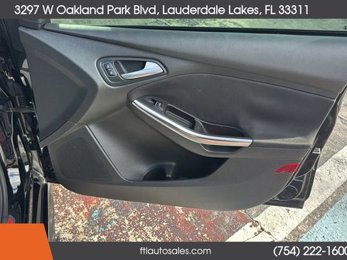 Used 2018 Ford Focus ST image 43