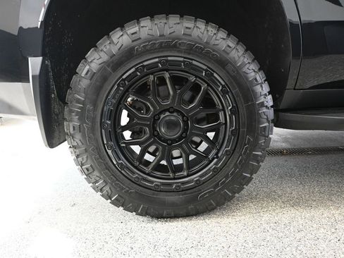 Used 2022 GMC Yukon AT4 w/ Max Trailering Package AWD/4WD image 15