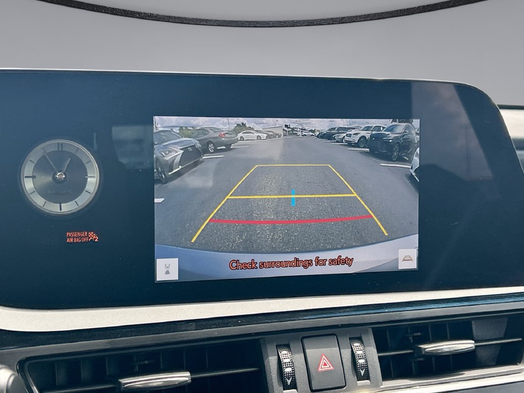 Used 2025 Lexus ES 350 w/ Premium Package FWD image 25