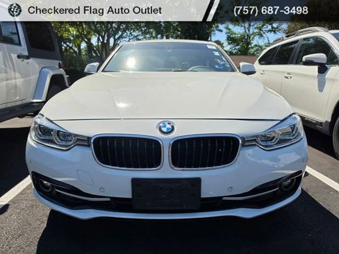 Used 2017 BMW 330i Sedan RWD image 2