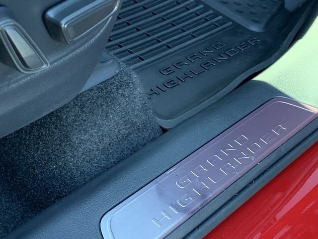 Used 2026 Toyota Grand Highlander AWD Hybrid image 14