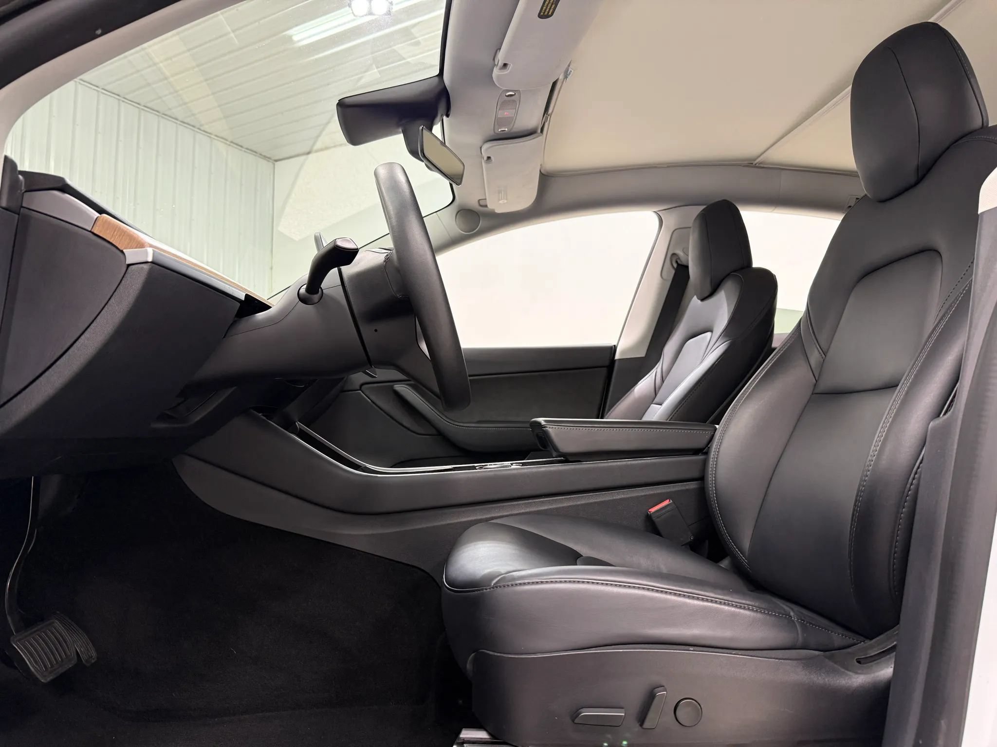 Used 2020 Tesla Model Y Long Range AWD/4WD image 15