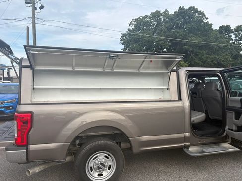 Used 2019 Ford F250 XL w/ Power Equipment Group RWD image 46