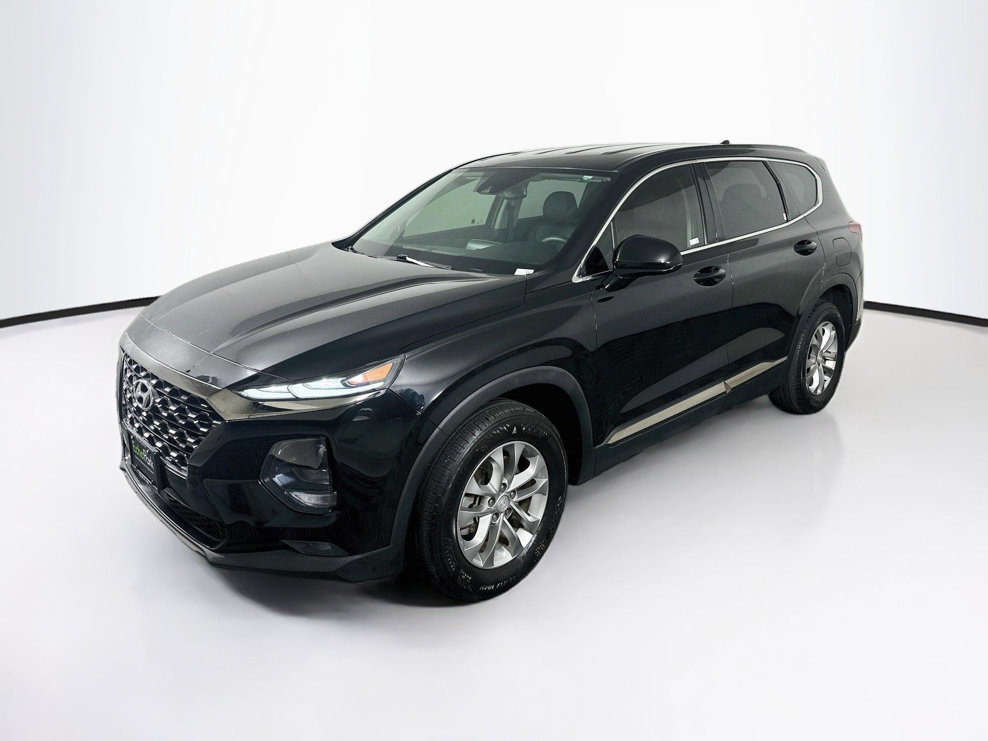 Used 2019 Hyundai Santa Fe SEL FWD image 3