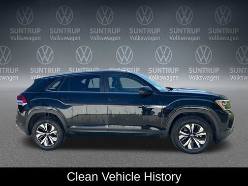 Used 2024 Volkswagen Atlas Cross Sport SE AWD/4WD image 3