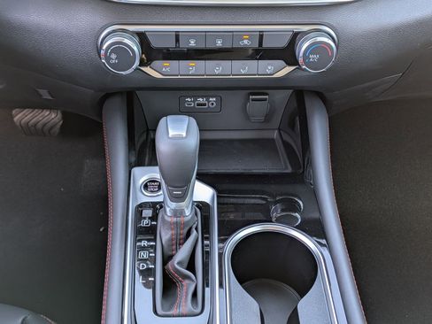 New 2025 Nissan Altima 2.5 SR image 22