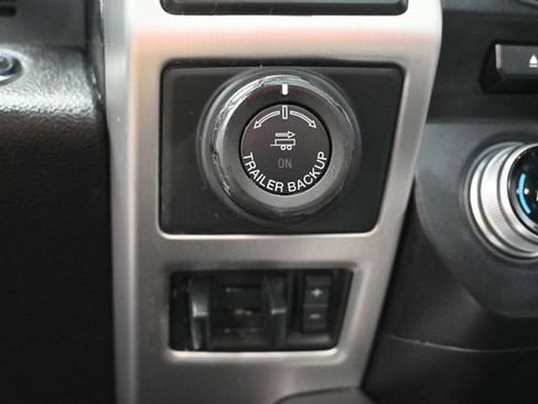 Used 2018 Ford F150 Platinum w/ Equipment Group 701A Luxury AWD/4WD image 28
