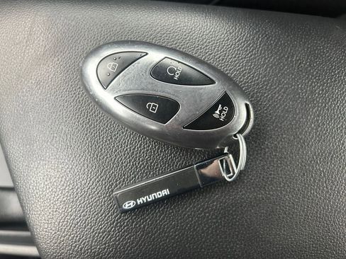 Certified 2025 Hyundai Elantra Sport w/ Cargo Package image 33