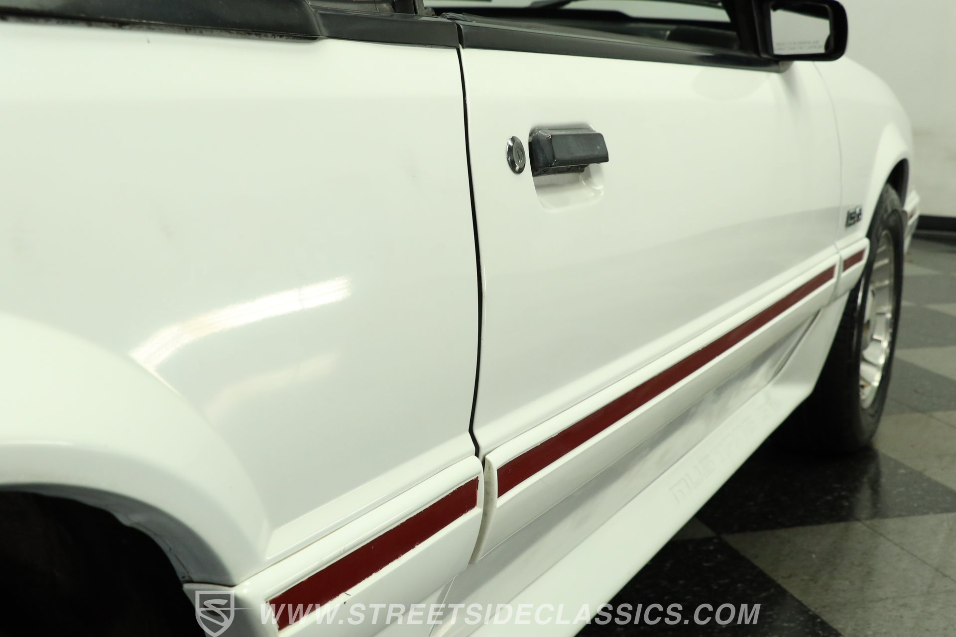 Used 1987 Ford Mustang GT RWD image 27
