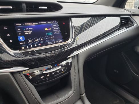 Certified 2024 Cadillac XT6 Premium Luxury w/ Technology Package image 28