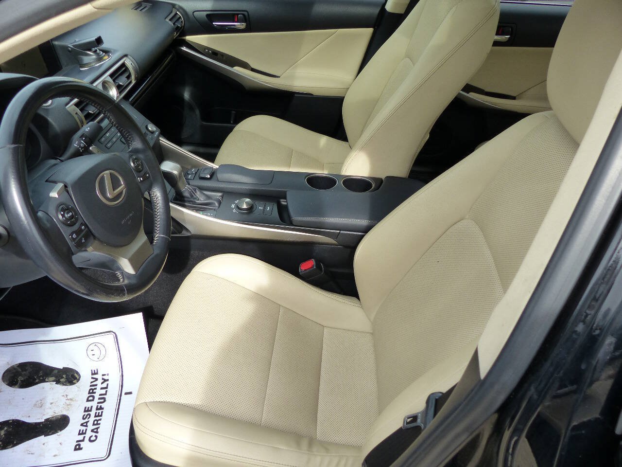 Used 2016 Lexus IS 300 AWD w/ Navigation System Package image 10