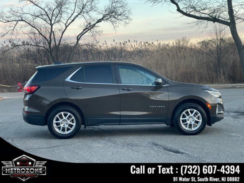 Used 2023 Chevrolet Equinox LT AWD/4WD image 10