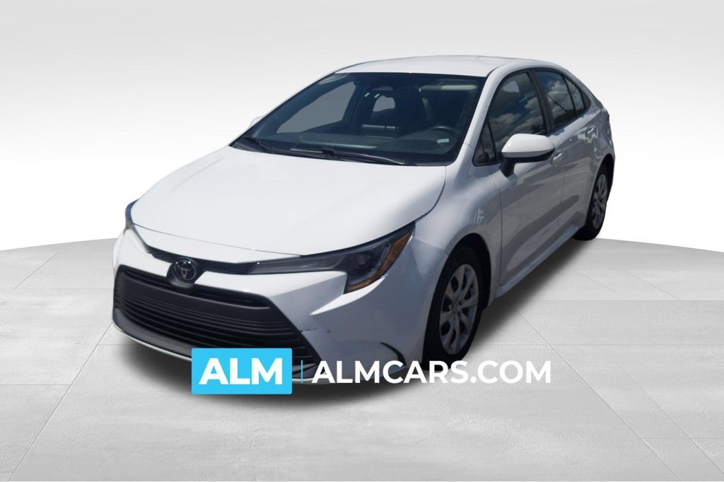 Used 2024 Toyota Corolla LE FWD image 1
