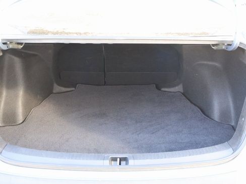 Used 2024 Toyota Corolla SE image 14