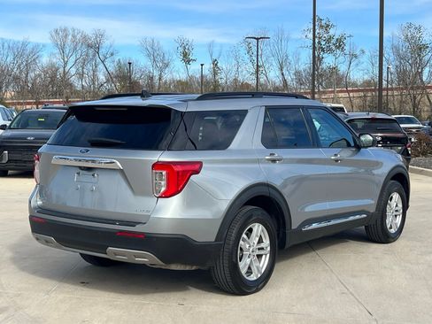 Used 2023 Ford Explorer XLT w/ Equipment Group 202A image 12