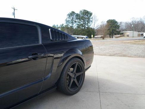 Used 2006 Ford Mustang GT image 15