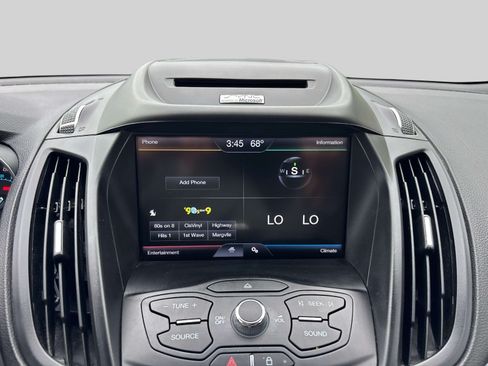 Used 2014 Ford Escape SE w/ Equipment Group 201A FWD image 19
