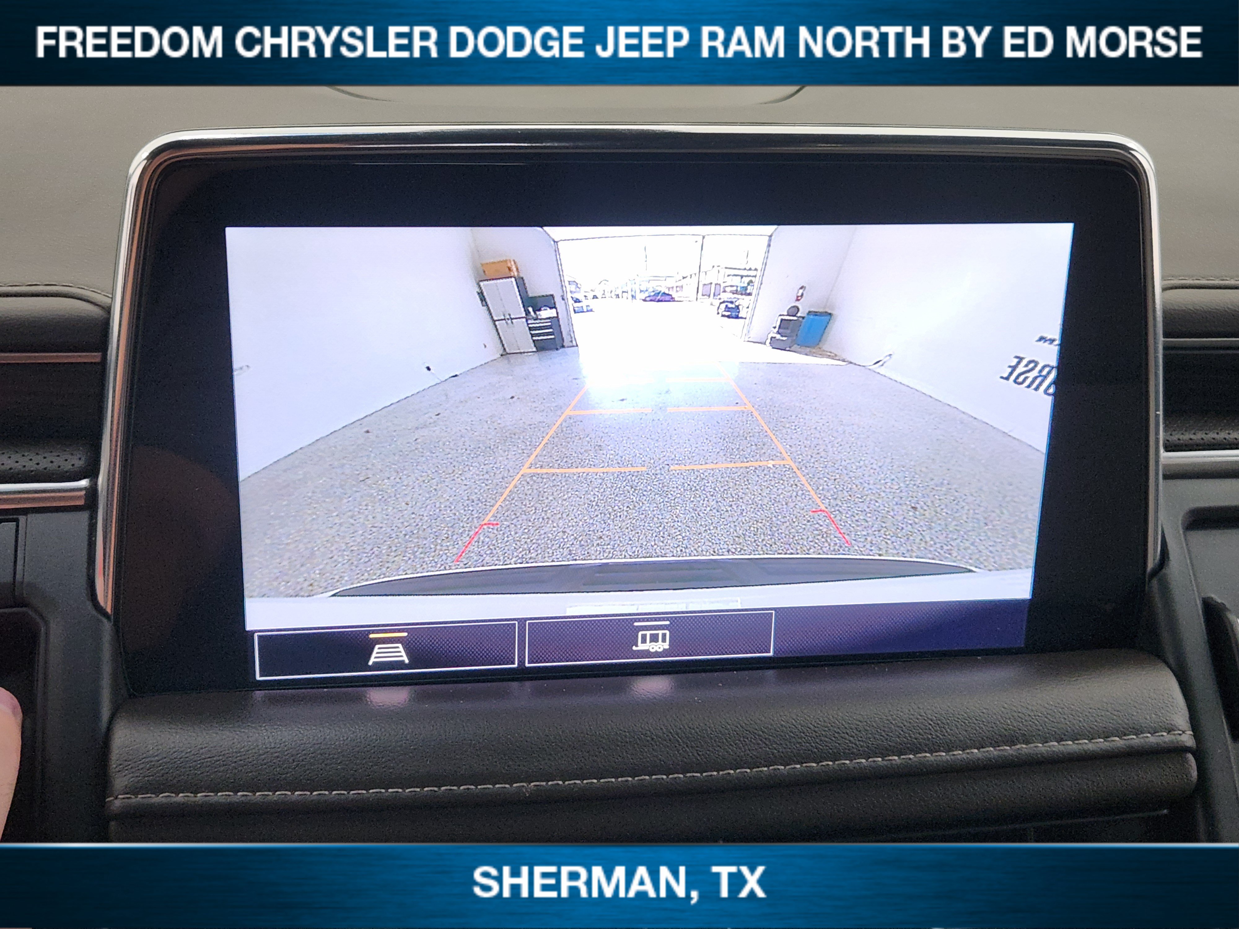 Used 2021 GMC Yukon SLT RWD image 12