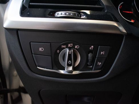 Used 2021 BMW X3 xDrive30i w/ Convenience Package image 19