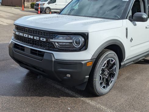 New 2025 Ford Bronco Sport Outer Banks image 10