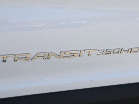 Used 2022 Ford Transit 350 DRW RWD image 25
