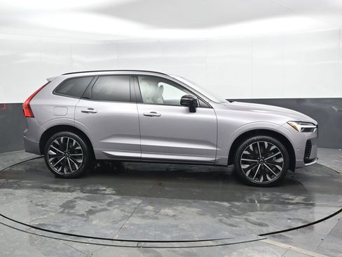 New 2026 Volvo XC60 T8 Ultra w/ Protection Package Premier image 3