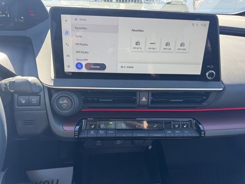 Used 2024 Toyota Prius Prime Premium image 24