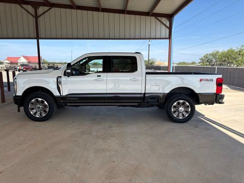 Used 2025 Ford F250 King Ranch AWD/4WD image 4